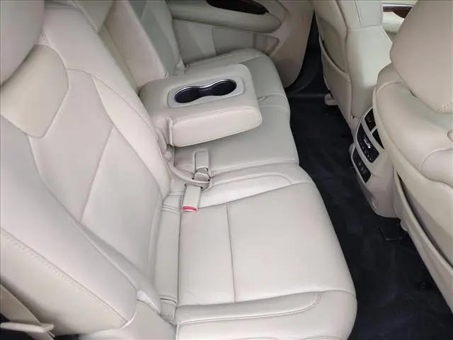 2017 Acura MDX w/Technology Package