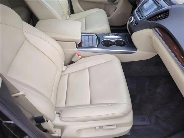 2017 Acura MDX w/Technology Package
