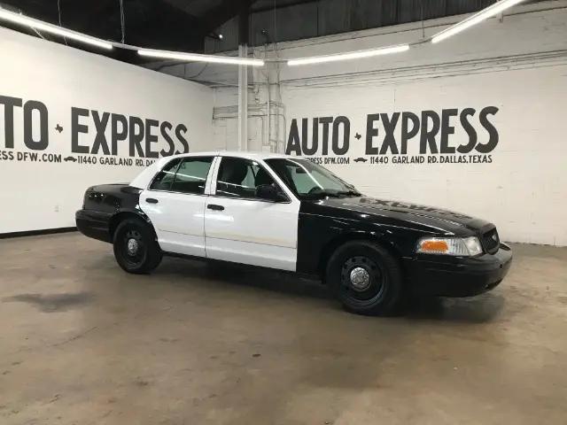 2011 Ford Crown Victoria Base for sale in Dallas, TX