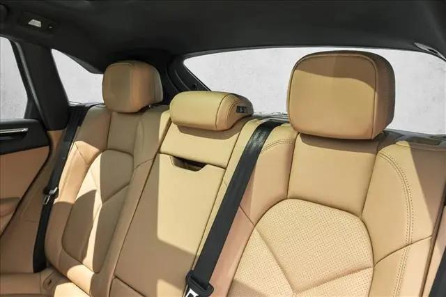 2024 Porsche Macan T