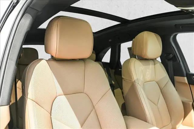 2024 Porsche Macan T