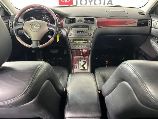 2002 Lexus ES 300 ES 300