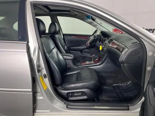 2002 Lexus ES 300 ES 300