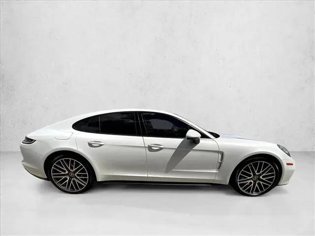 2023 Porsche Panamera Panamera