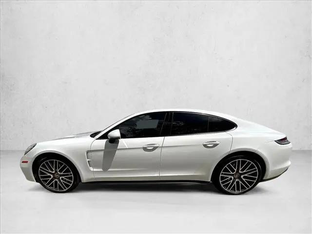 2023 Porsche Panamera Panamera