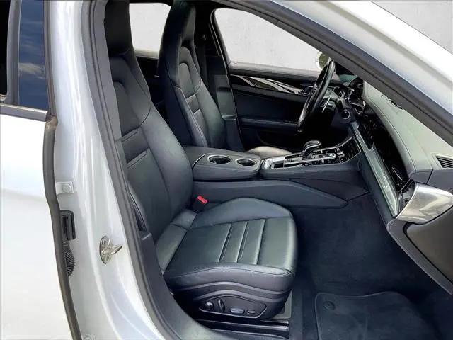 2023 Porsche Panamera Panamera