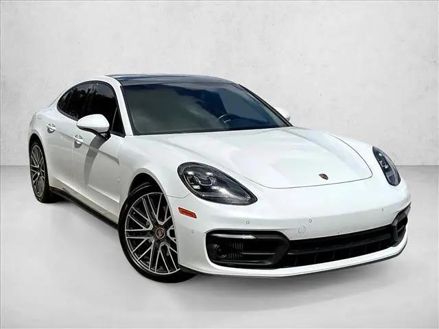 2023 Porsche Panamera Panamera