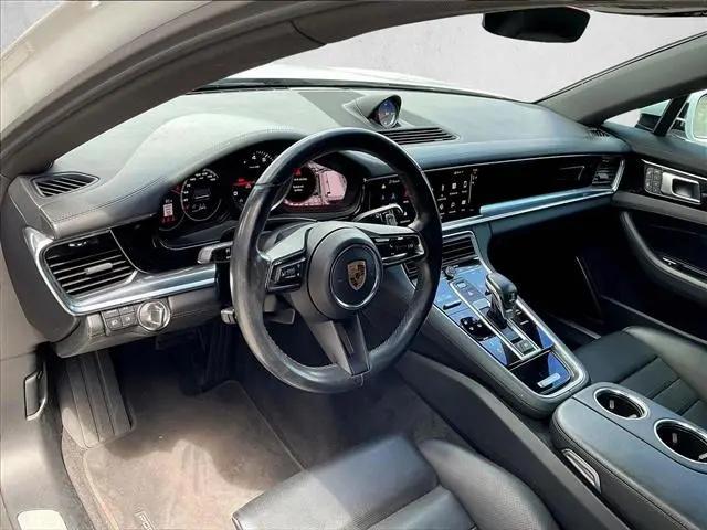 2023 Porsche Panamera Panamera