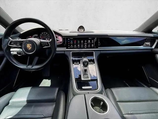2023 Porsche Panamera Panamera