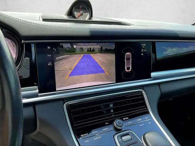2023 Porsche Panamera Panamera