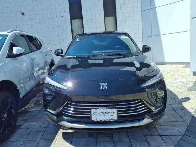 2026 Buick NV Preferred FWD