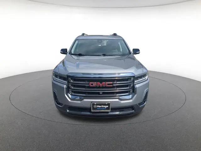 2023 GMC Acadia AWD AT4