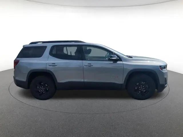 2023 GMC Acadia AWD AT4
