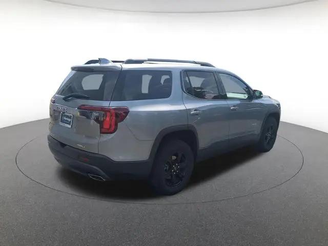 2023 GMC Acadia AWD AT4
