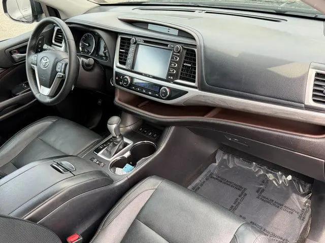 2018 Toyota Highlander Limited