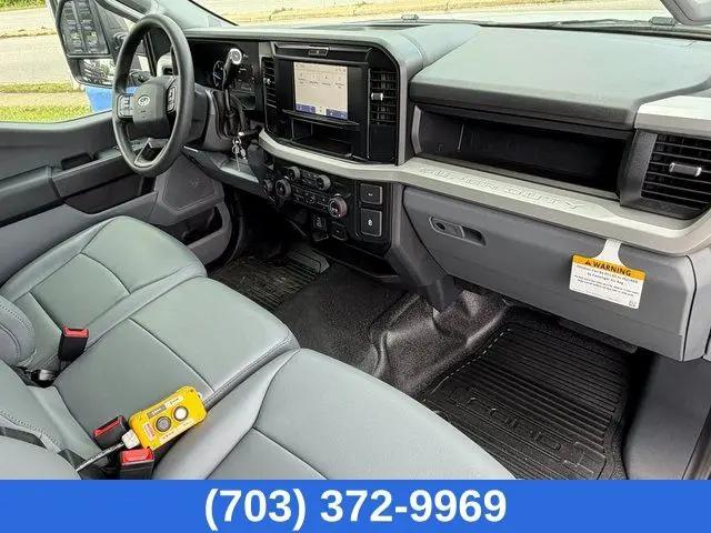 2025 Ford F-550 XL
