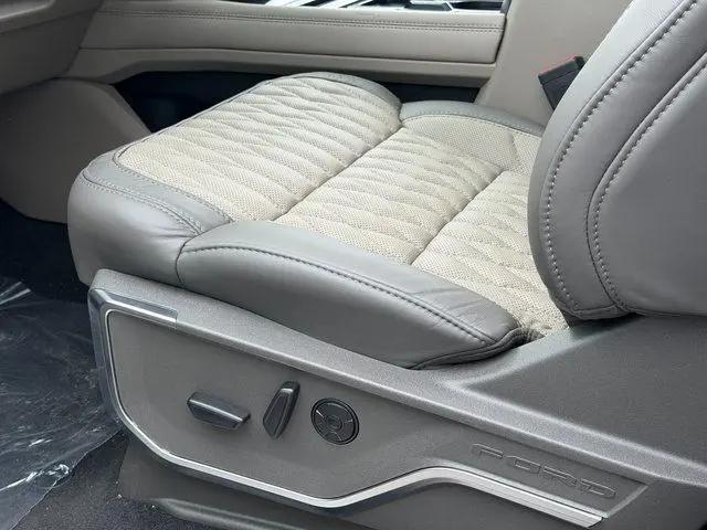 2026 Ford F-450 Platinum