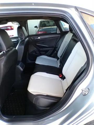 2021 Volkswagen Jetta 1.4T R-Line