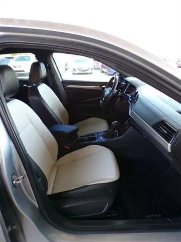 2021 Volkswagen Jetta 1.4T R-Line