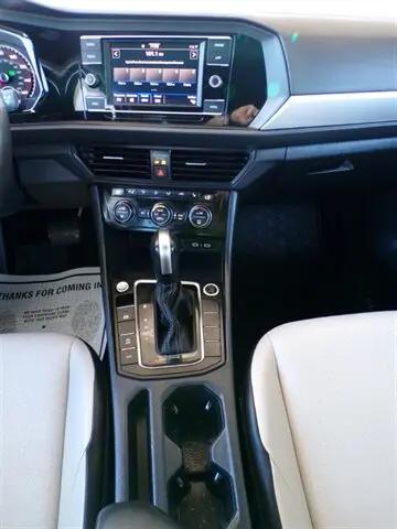 2021 Volkswagen Jetta 1.4T R-Line
