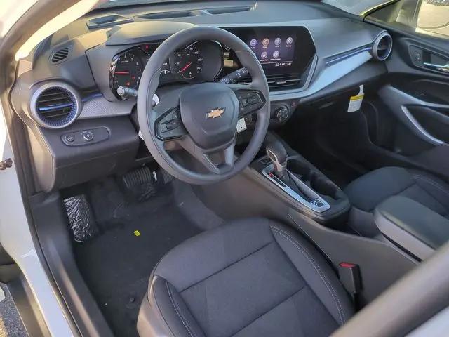 2026 Chevrolet Trax FWD LS