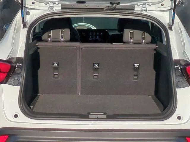 2026 Chevrolet Trax FWD LS