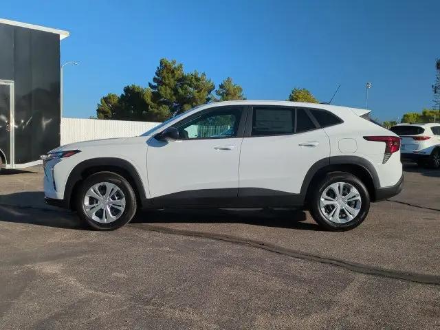 2026 Chevrolet Trax FWD LS