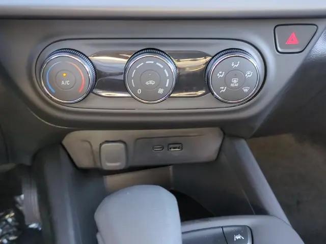 2026 Chevrolet Trax FWD LS