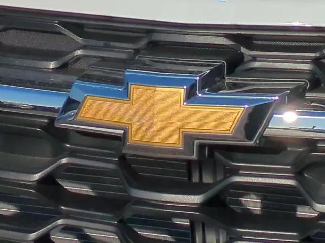 2026 Chevrolet Trax FWD LS