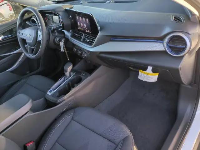 2026 Chevrolet Trax FWD LS