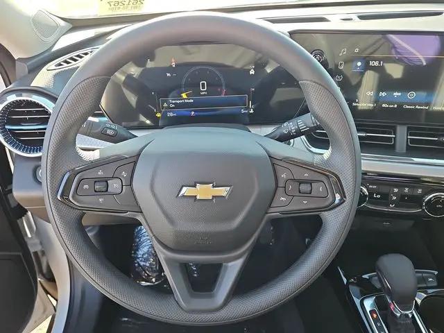 2026 Chevrolet Trax FWD LT