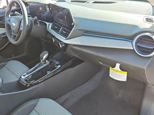 2026 Chevrolet Trax FWD LT