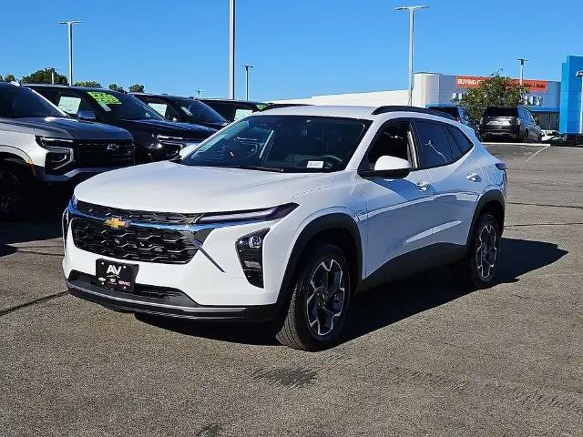 2026 Chevrolet Trax FWD LT