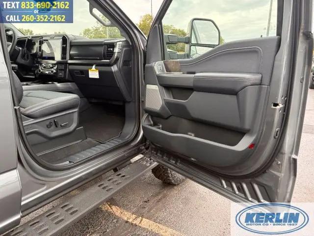 2027 Ford F-250 LARIAT