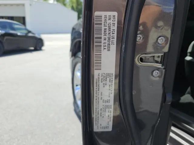 2024 Ram 1500 Classic Tradesman Crew Cab 4x4 57 Box