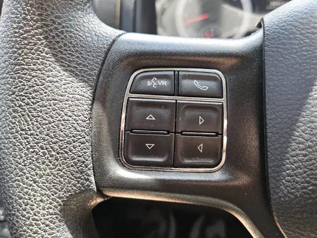 2024 Ram 1500 Classic Tradesman Crew Cab 4x4 57 Box