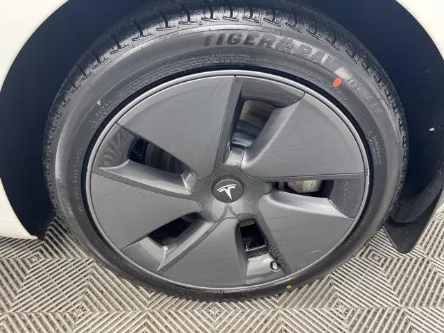 2021 Tesla Model 3 Long Range Dual Motor All-Wheel Drive