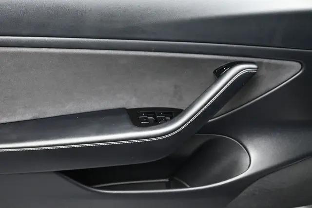 2018 Tesla Model 3 Performance