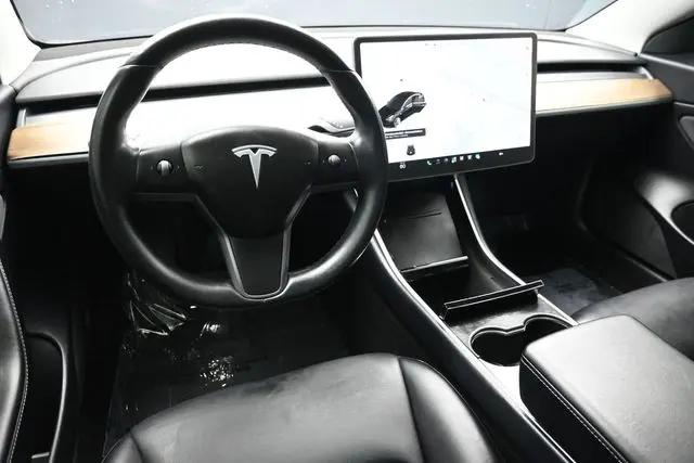 2018 Tesla Model 3 Performance