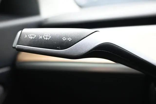 2018 Tesla Model 3 Performance