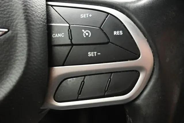 2019 Chrysler 300 Touring