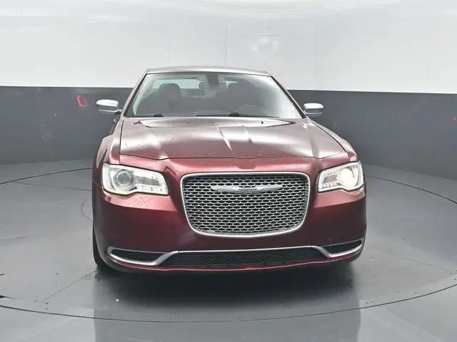 2019 Chrysler 300 Touring