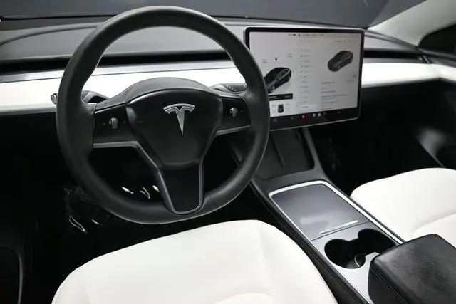 2023 Tesla Model 3 Rear-Wheel Drive