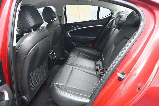 2021 Genesis G70 2.0T RWD