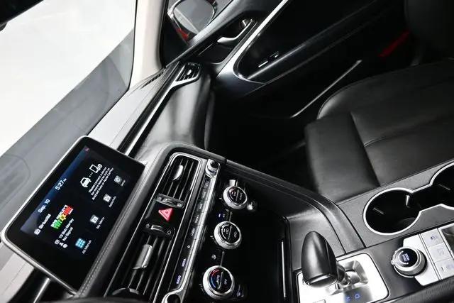 2021 Genesis G70 2.0T RWD
