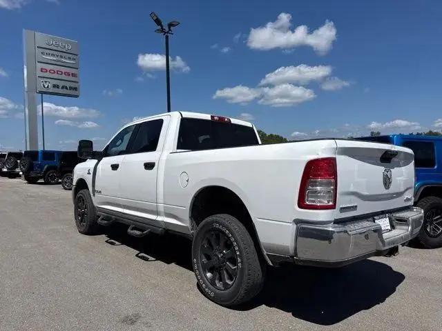2023 Ram 2500 Big Horn Crew Cab 4x4 64 Box