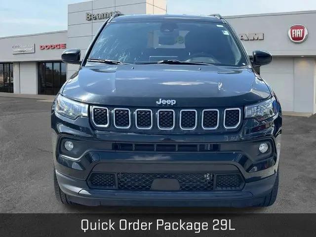 2023 Jeep Compass Latitude Lux FWD