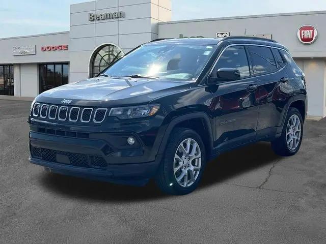 2023 Jeep Compass Latitude Lux FWD