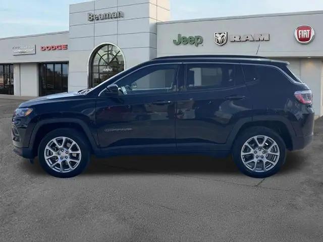 2023 Jeep Compass Latitude Lux FWD