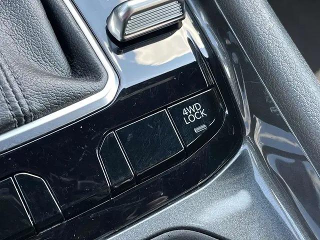 2023 Jeep Compass Latitude Lux FWD